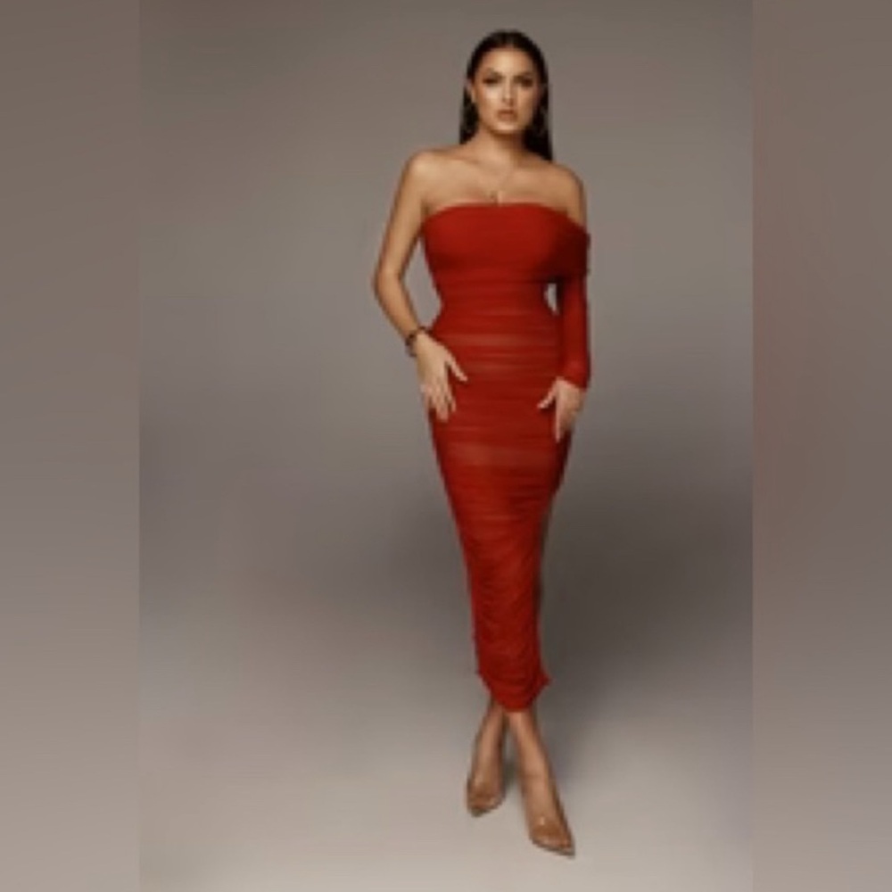 JLUXLABEL Red Off-Shoulder Dress